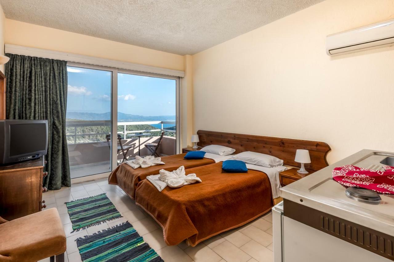 Thomas Hotel Monólithosz Kültér fotó
